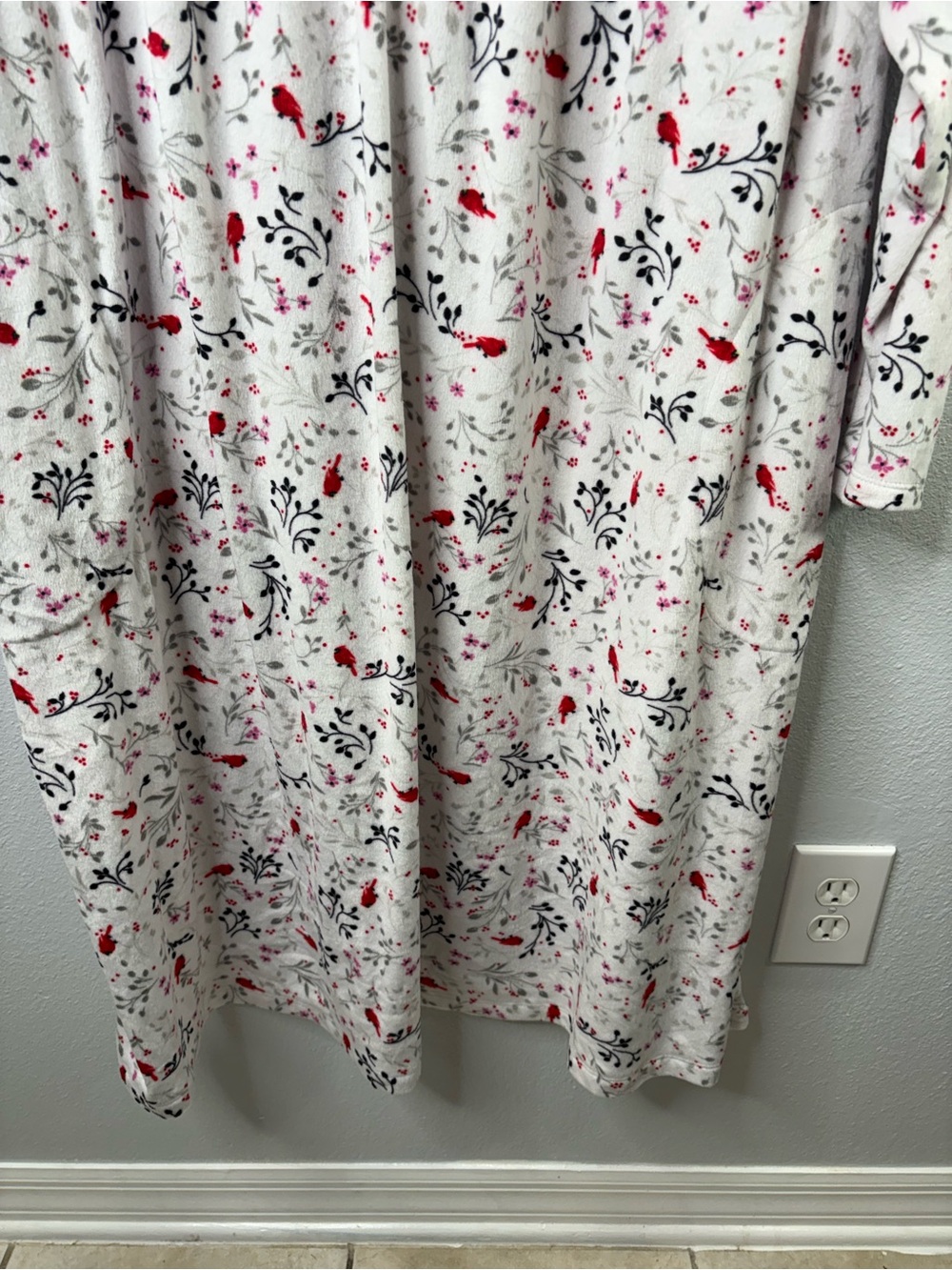 Aria Collection Nightgown 3X - Picture 5 of 8